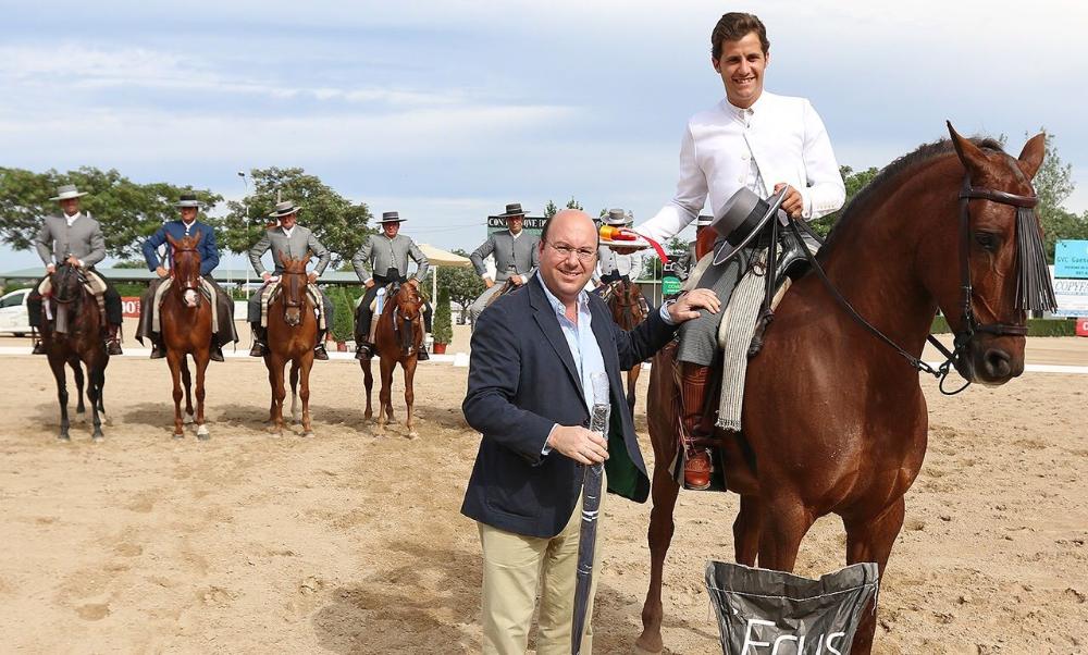 Imagen El palmerino, Álvaro Teba gana el concurso Ciudad de Córdoba de vaquera