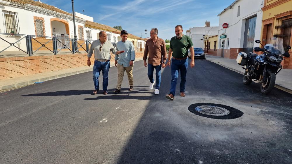 Imagen Termina el asfaltado de la Avenida de la Zarcilla