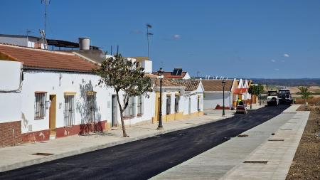 Image Terminan las obras urbanísticas de la calle Geranio