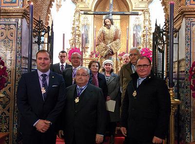 Imagen La hermandad de Padre Jesús homenajea a sus hermanos más antigüos